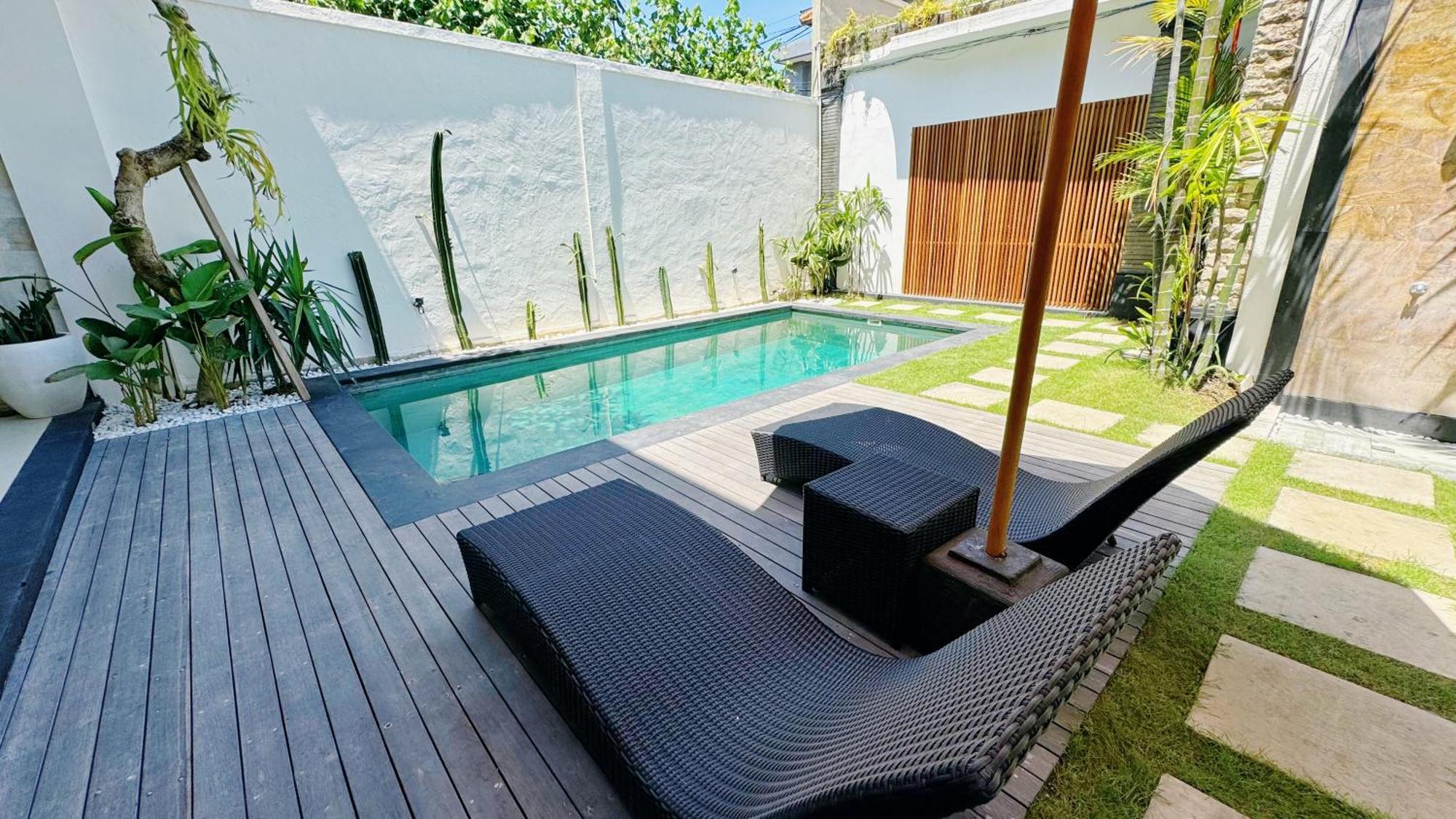 Villa Niu Center Canggu - Fattylion Buitenkant foto