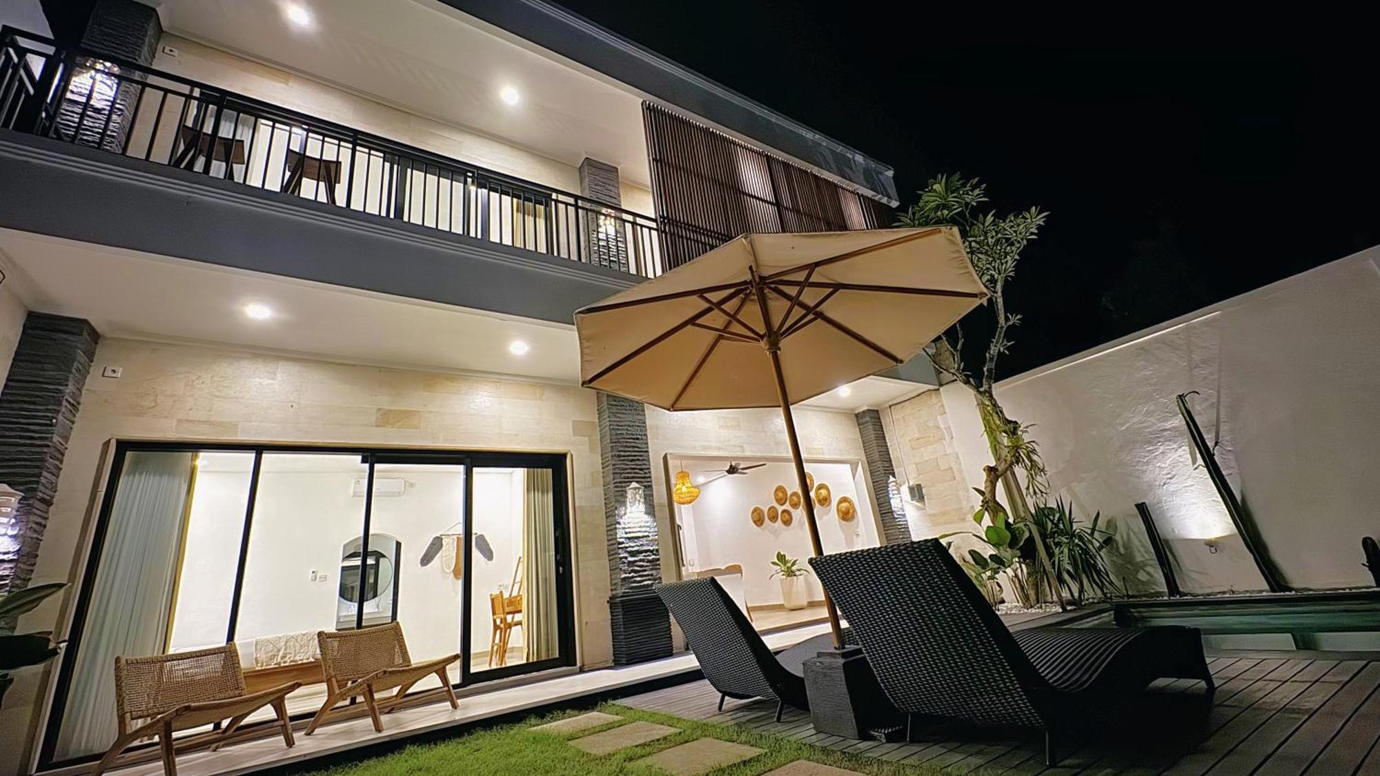Villa Niu Center Canggu - Fattylion Buitenkant foto